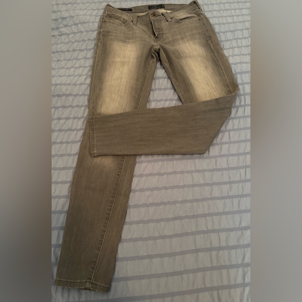 Stylish Women's gray Jeans